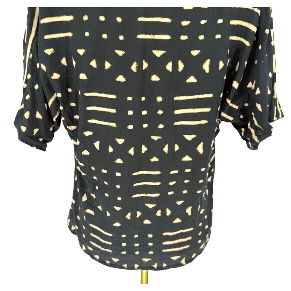 Linda Allard Ellen Tracy Silk Blouse Size 8 Boxy Abstract Collared Button Top - Picture 11 of 13